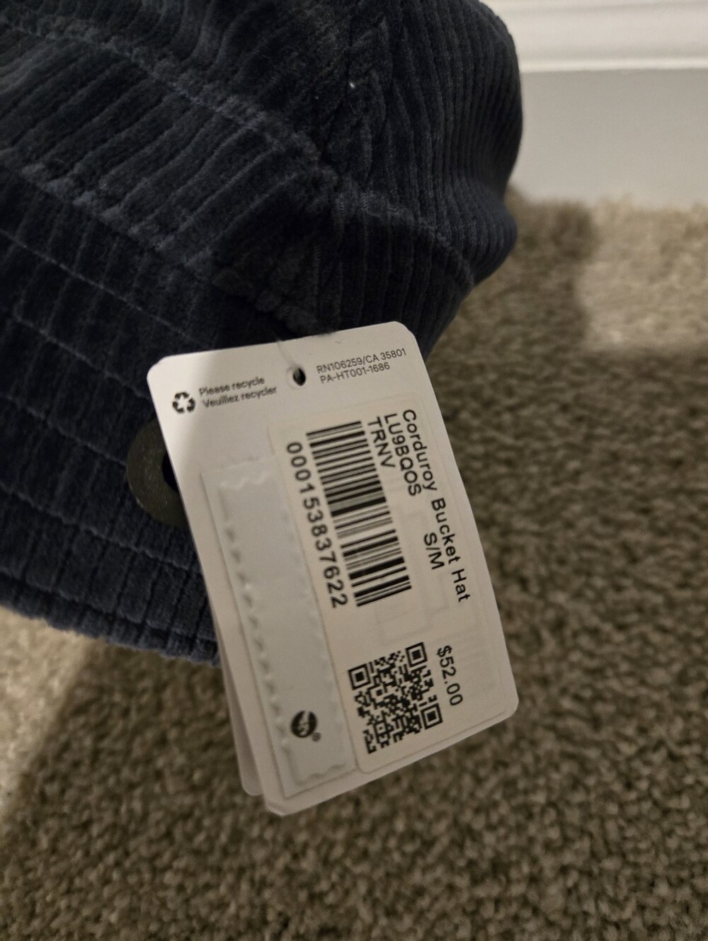 lululemon Corduroy Bucket Hat. New - Picture 2 of 3